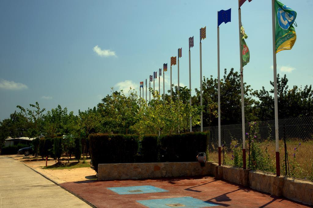 Camping Los Pinos Peniscola Exterior photo